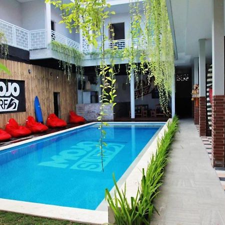 Mojosurf Camp Canggu Exterior foto